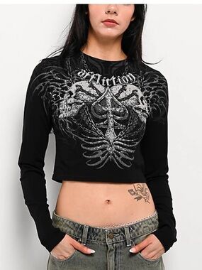 Affliction cropped long sleeve Black Tee with Subtle Gray Logo